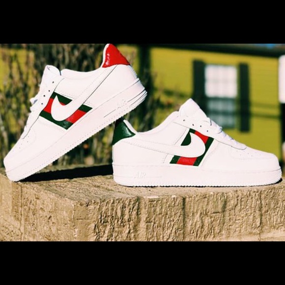 Custom painted Nike Air Force one - Picture 3 of 4